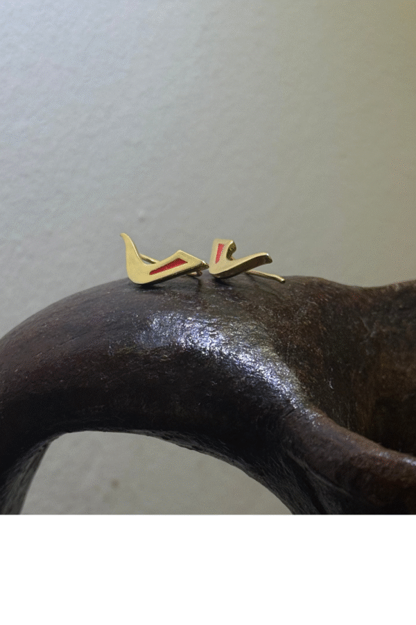 RED FLOW-CREWLER EARRINGS