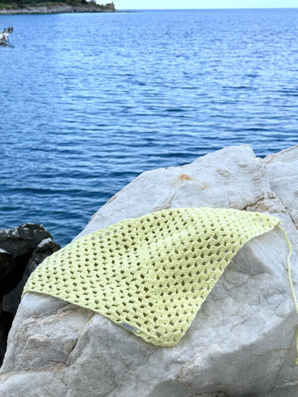 NÉMA Crochet Scarf – Soft Butter